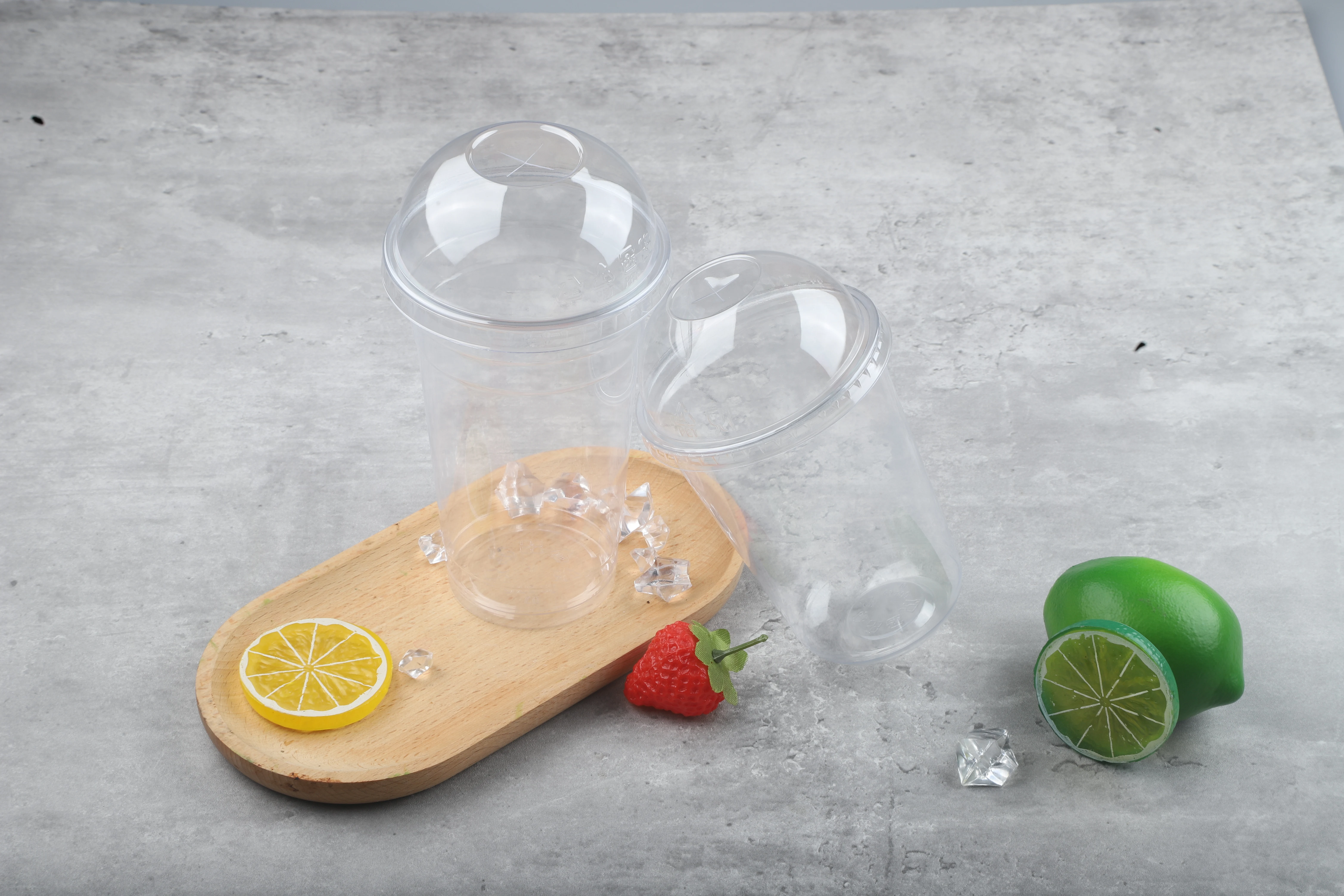 170Ml Goblet Cocktail Glasses Mousse Fruit Cups With Lid