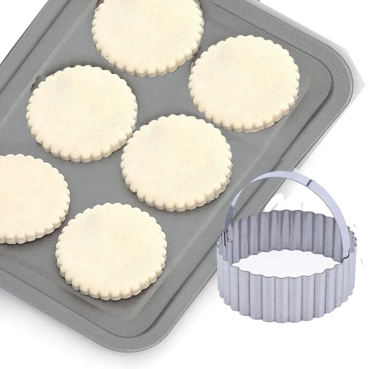 
Hot Sale Stainless Steel Round Crinkle Cookie Cutter With Handle 