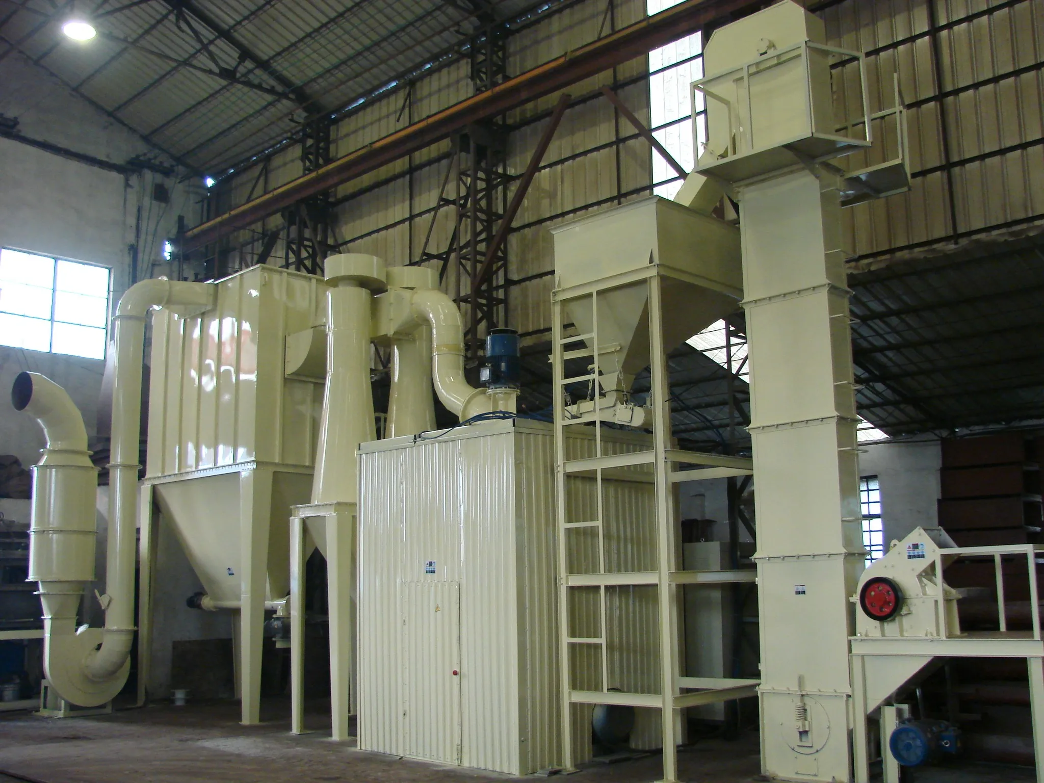 3-25tph Limestone Powder Grinding Mill Machine Discounted for Mining With Core Components Motor Engine Bearing PLC