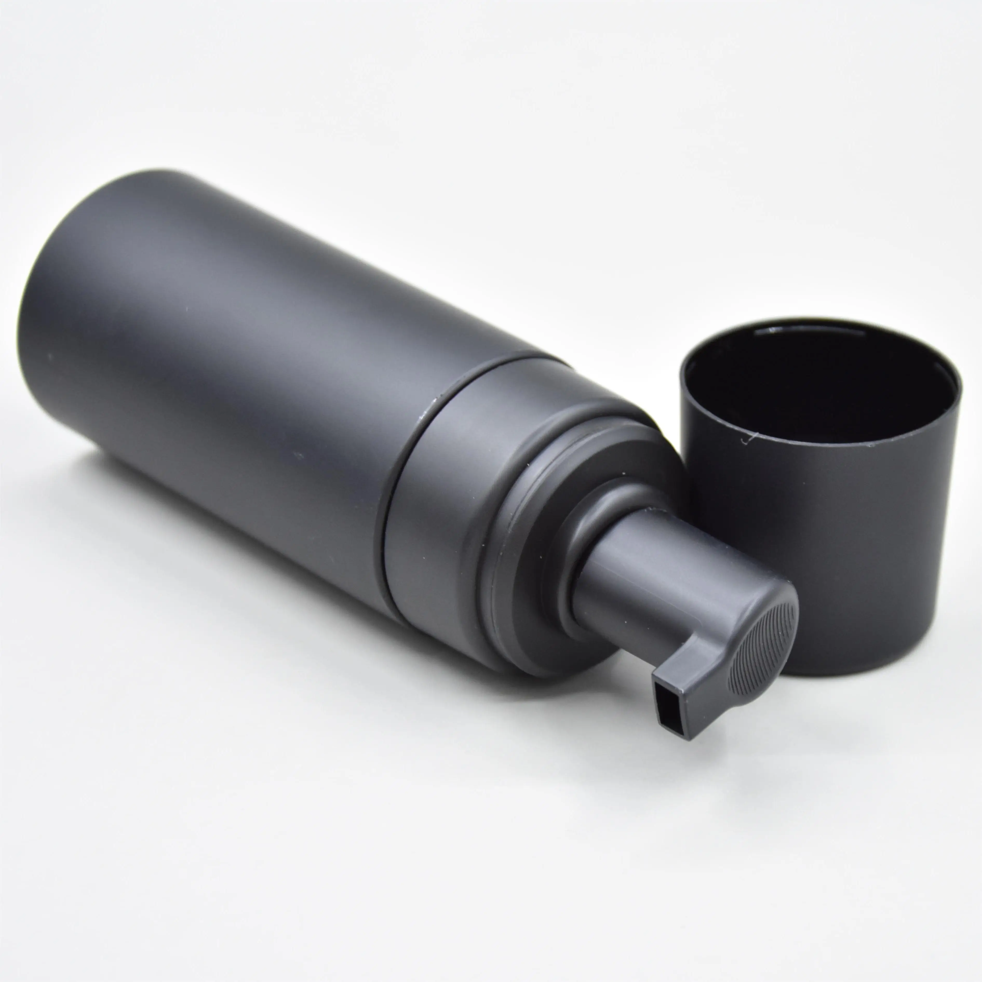 Unique Design Frosted Empty Foam Bottle 200 ml  Black Plastic Hair Salon Spray Bottle 150 ml 200 ml  Round Matte Spray Bottle