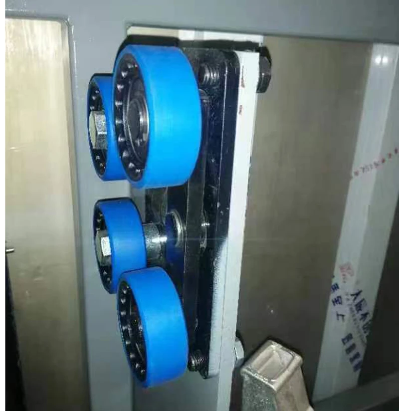 Hydraulic lift platform parts, home elevator accessories - guide rails, rollers, chains, cylinders, elevator car, landing doors