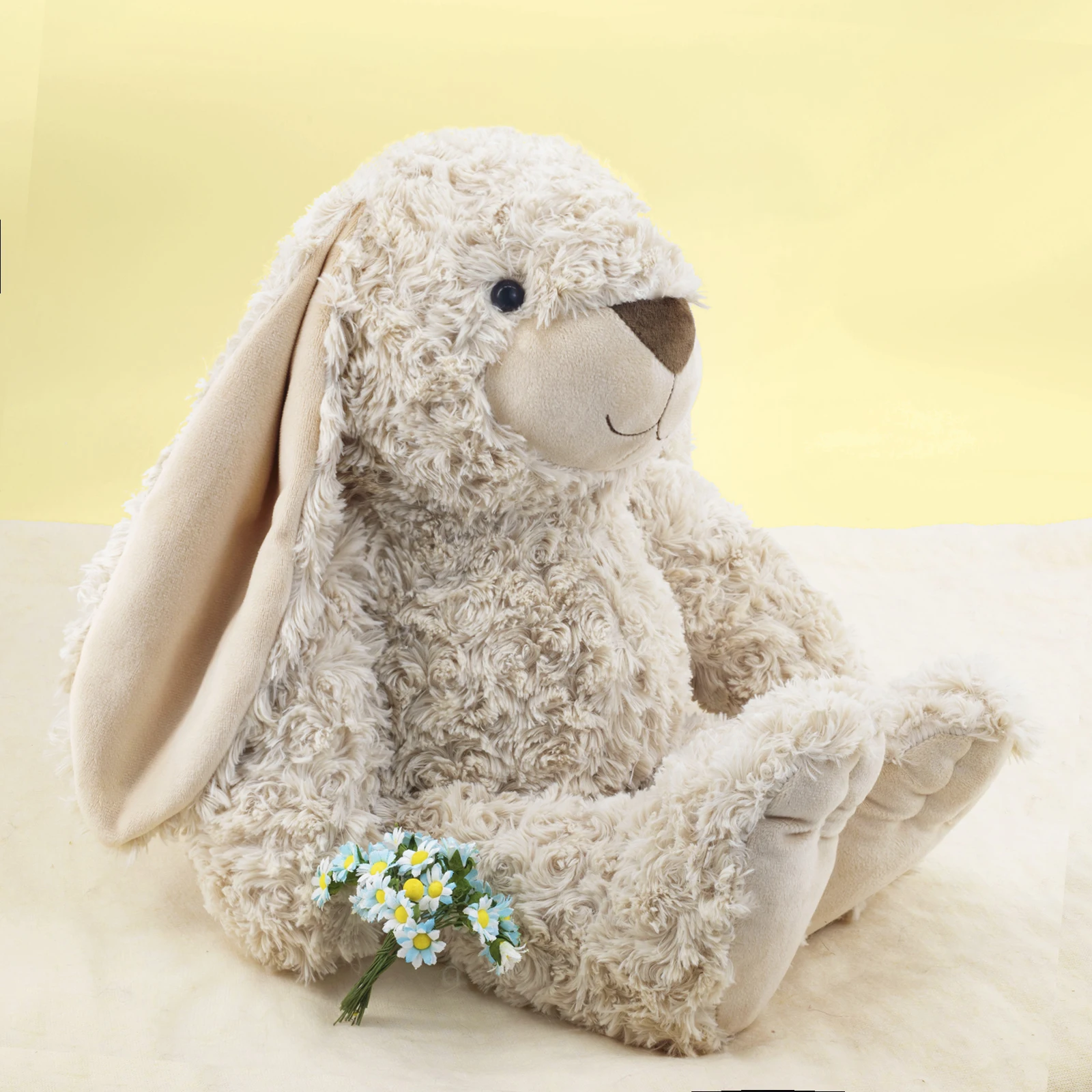 Handmade Cute Designed Plush Bunny Rabbit Toy with Long Ears
