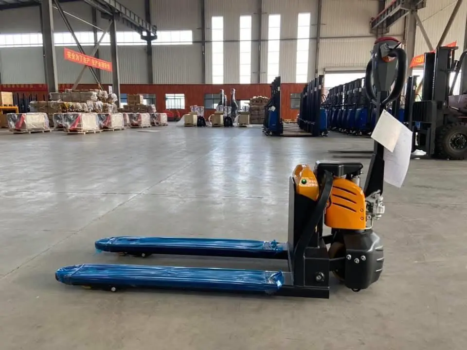 Cheap price Fully automatic 1.5 ton 1500kg lithium battery electric pallet truck lifter forklift with CE