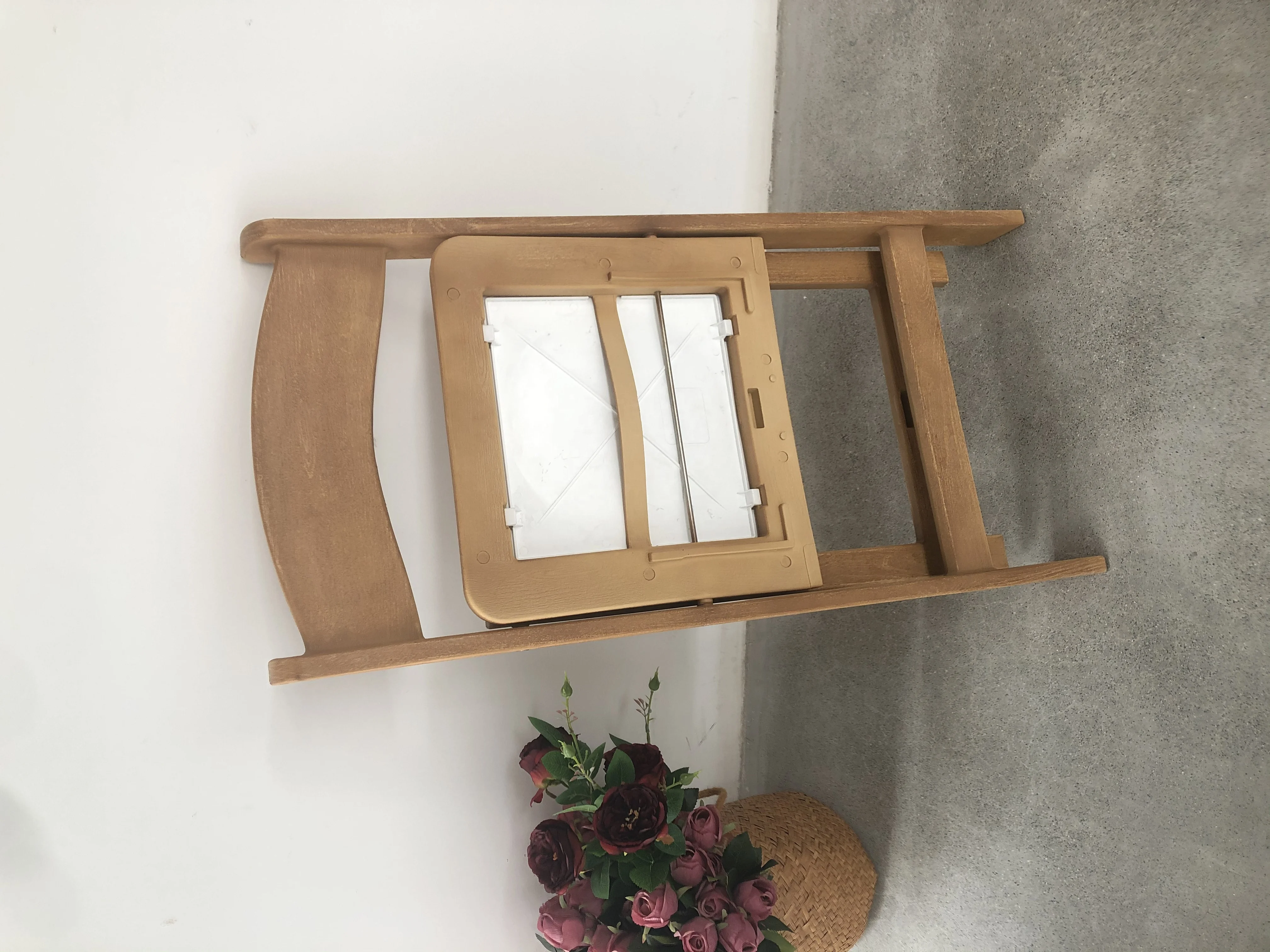 Wooden Similar Nature Color Folding Wedding Plastic Folding Chairs for Event Rental Garden