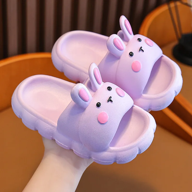 New Fashion EVA Silicone Kids Indoor No Slide Slipper Low MQQ Cheap Price Baby Bathroom Animals Scandals