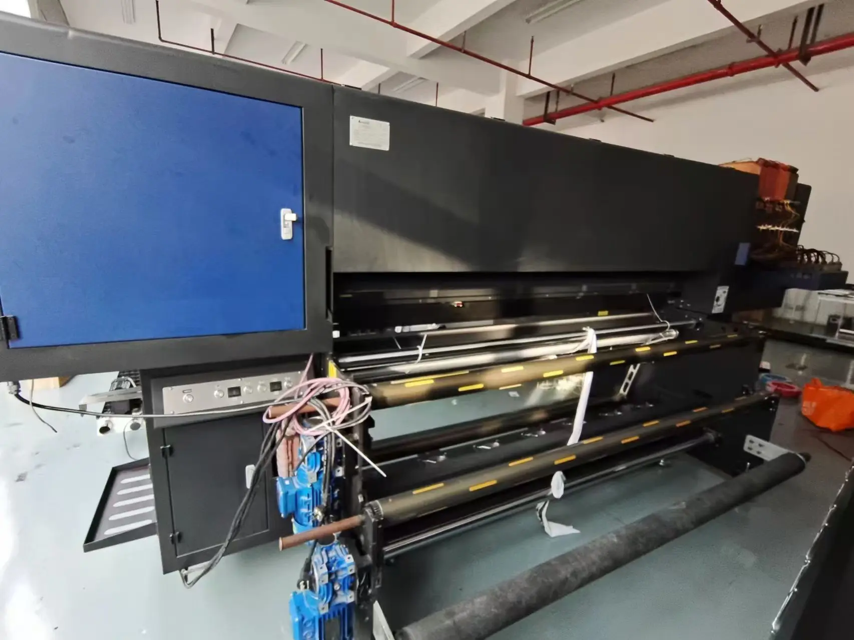 2.6m T-shirt printing machine woven fabric textile printer with 8 print heads sublimation printer