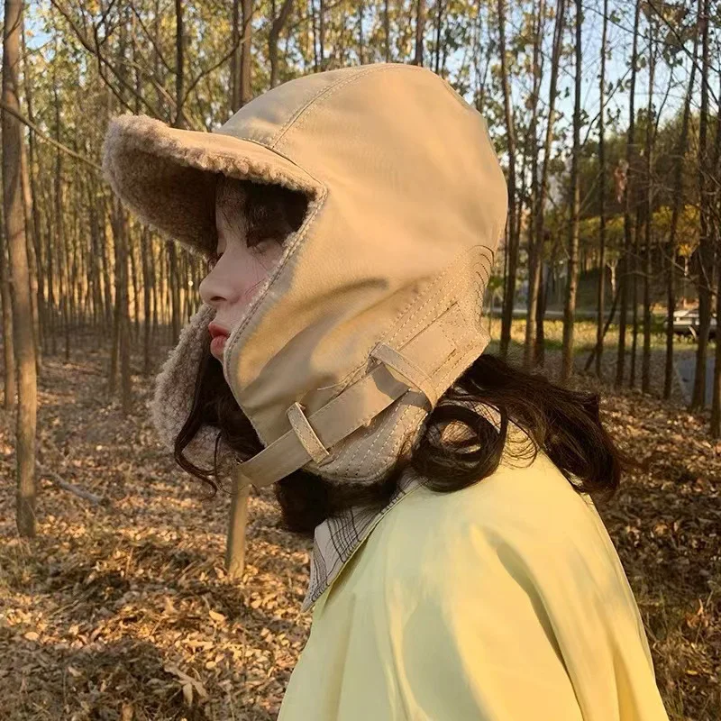 Женская зимняя утепленная шапка-ушанка