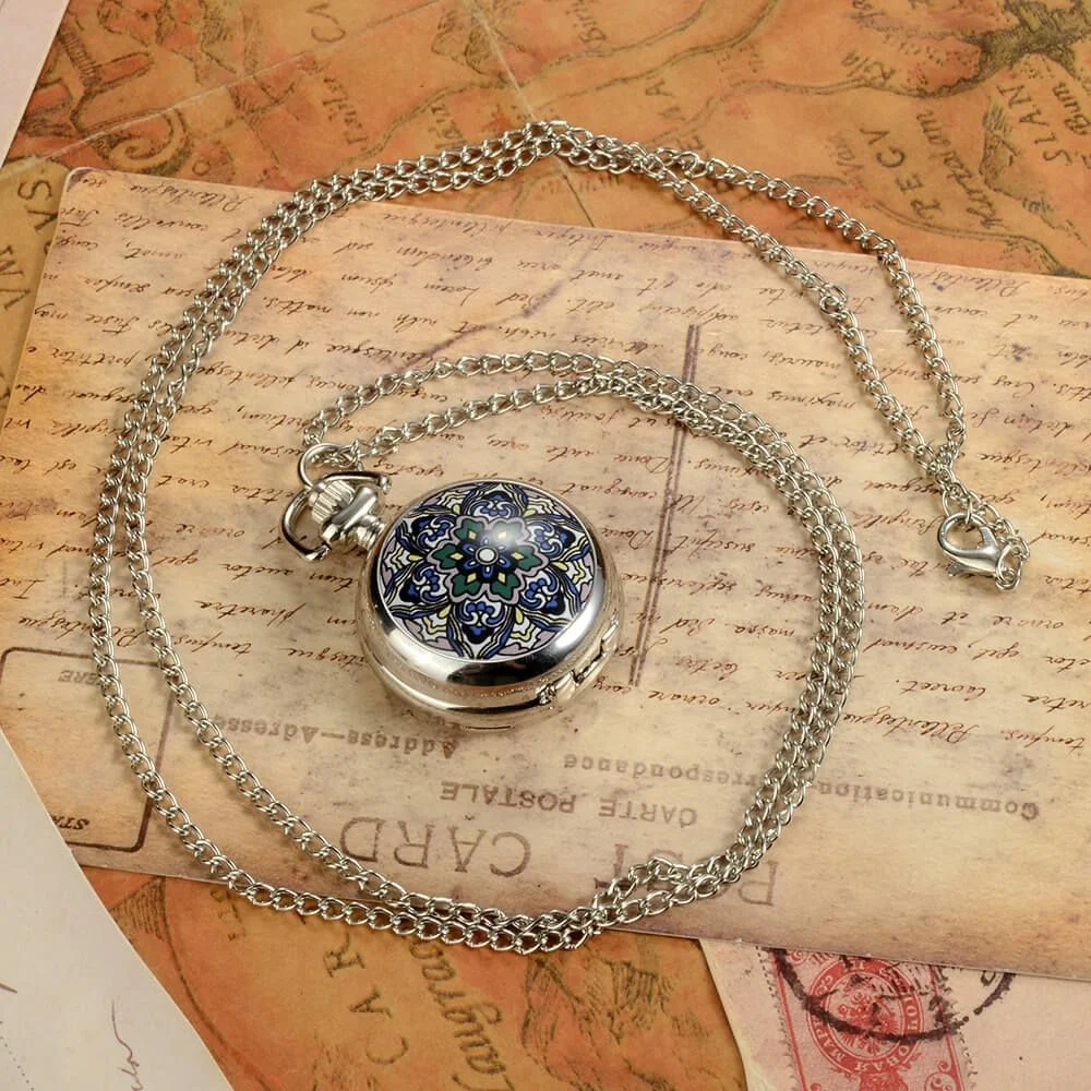 Classical Design pocket watches flower pattern case Arabic numerals necklace Quartz watches