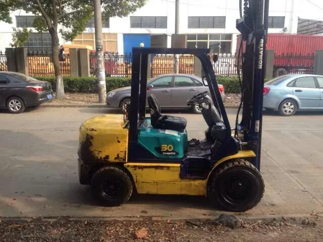 Used Komatsu Forklift FD30 Hot Sale