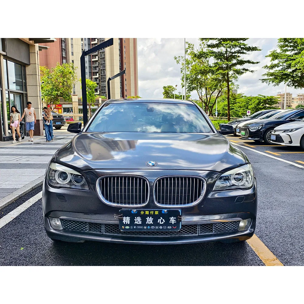 2013 BMW 7 Series 730Li Подержанный автомобиль седан
