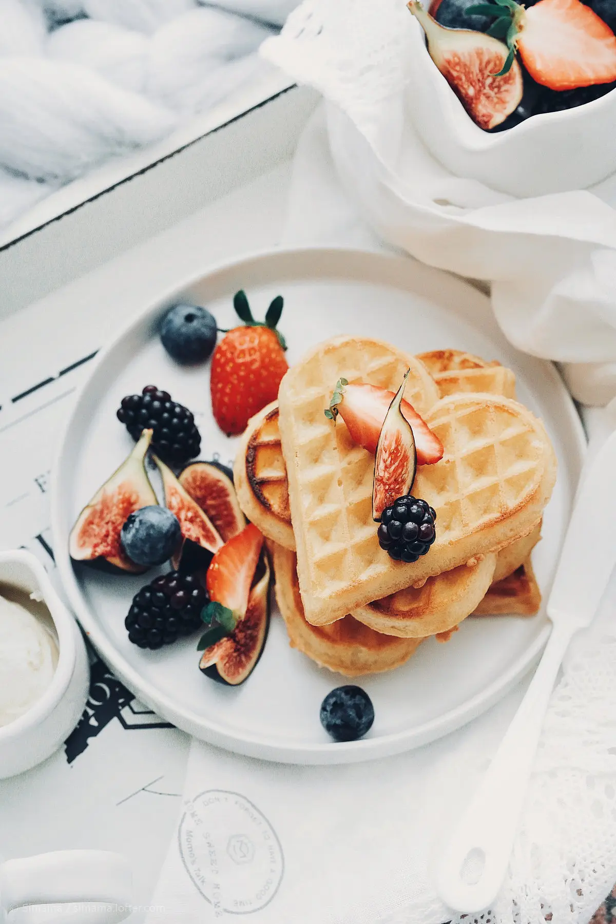 Multi-function Waffle Cone Makers Nonstick Homemade Ice Cream Cone Machines with Flower Waffle Sandwich Donuts Baking Plates