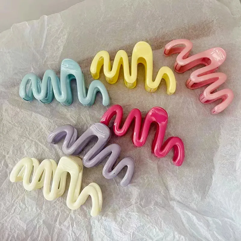 Wholesale Fancy Hair Claw Korean Large Hair Claw Clips Colorful Hair Claws For Women