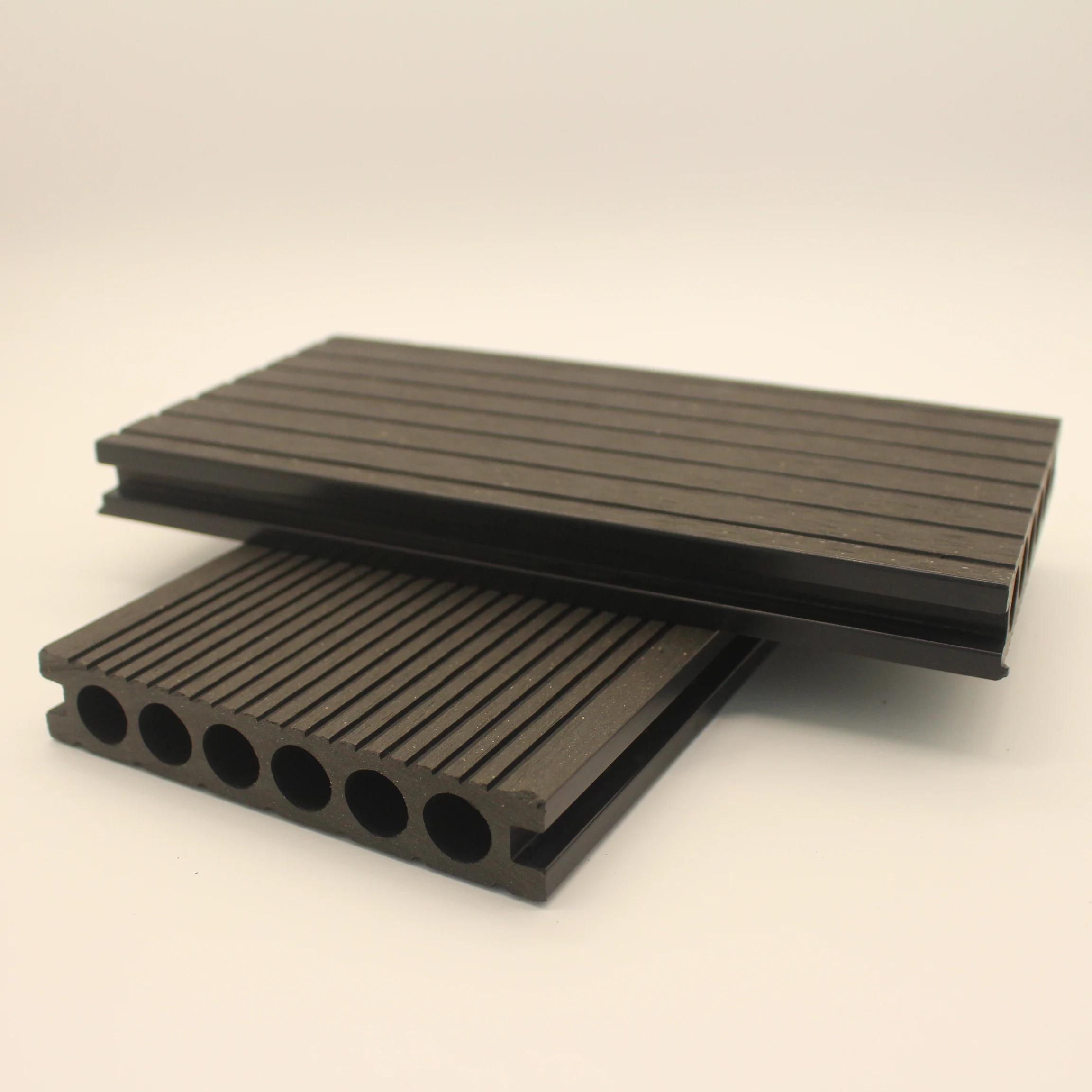 Waterproof Outdoor Wood Base Composite Boards Garden Floor Landscaping Decking