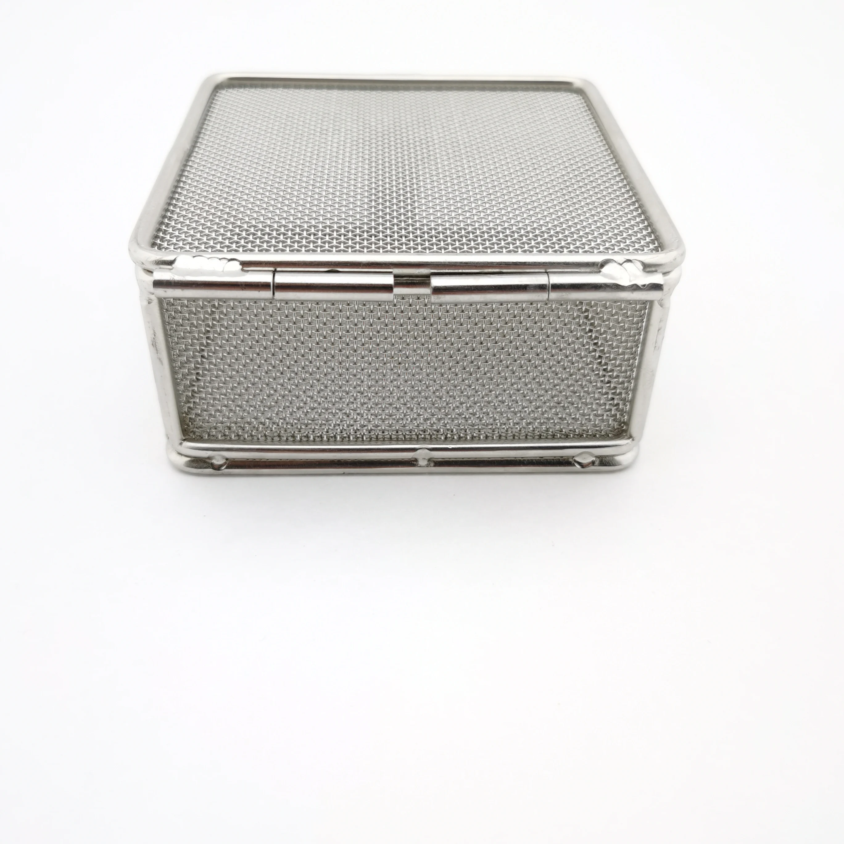 Chinese Hospital metal disinfect basket stainless steel wire basket