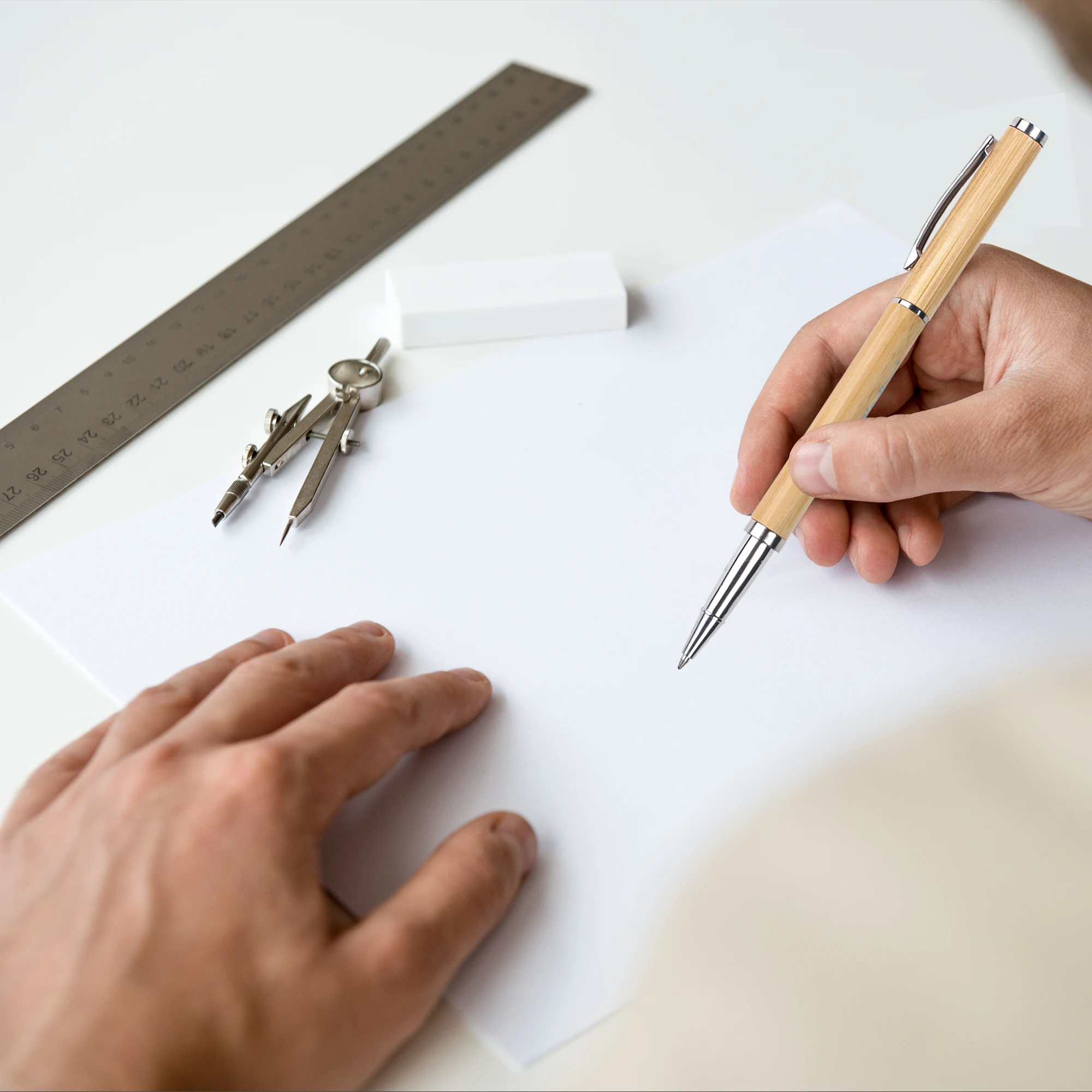 Environmentally Bamboo Customized LOGO Engraved Laser Manufactures Printed Gel Pens With 1.00 MM Stylo