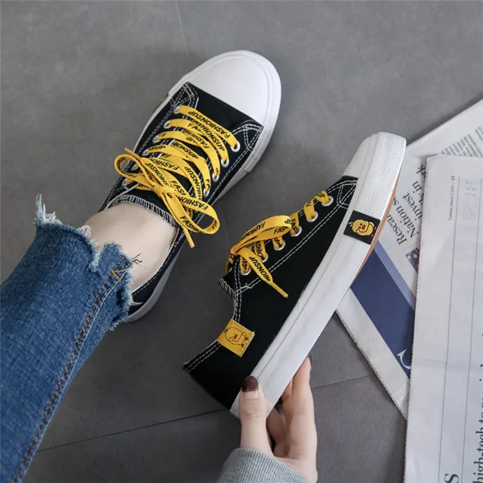 Spring Students Women Cartoon Yellow Duck Lace-Up Flat Zapatillas Canvas Shoes
