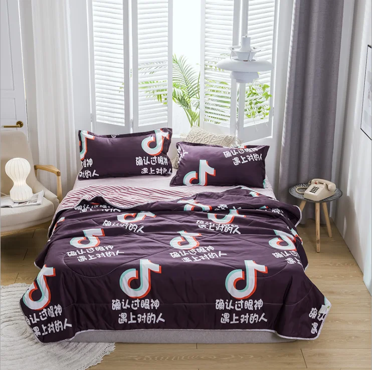 2020 new design luxury comfortable skin-friendly washable beddings-quilt/ duvet