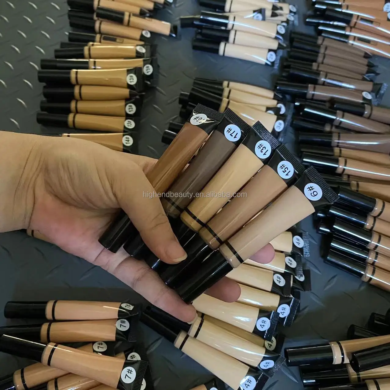 High Quality Soft Matte Cream Concealer Soft Tube Liquid Concealer Private Label