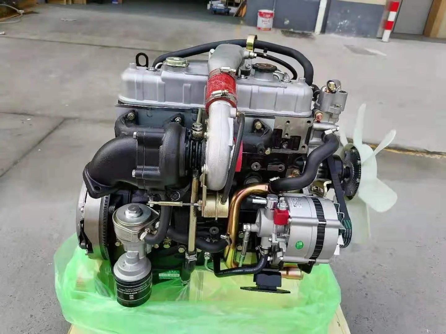 NEW GENUINE Original 4JB1T/JE493 68KW/3600RPM 2.8T Diesel Engine Assy with Turbo for Isuzu ELF Light Truck