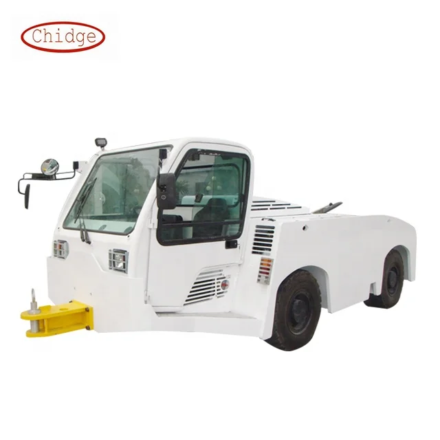 Aircraft tow tractor