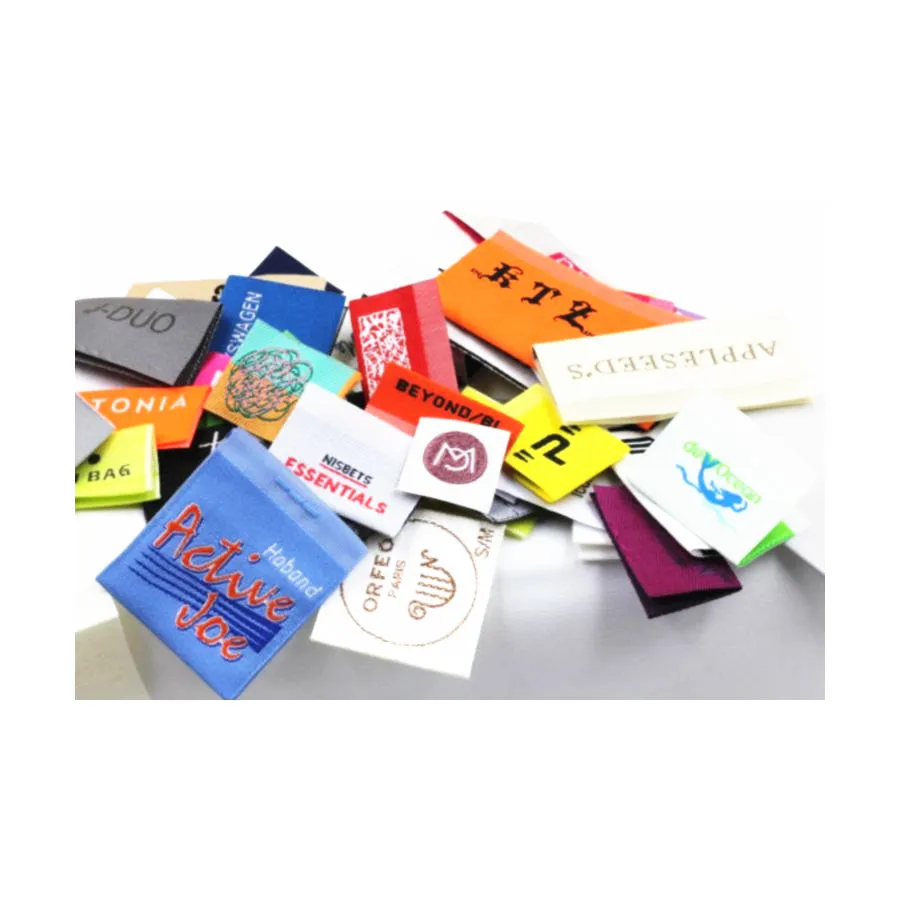 
Factory Price Manufacturer Supplier center/side folding woven label in apparel 