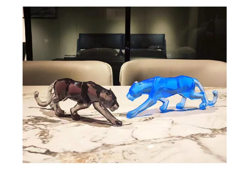 Creative  Resin  Animal Sculptures Crafts Transparent Geometry Leopard Statue Home Decor
