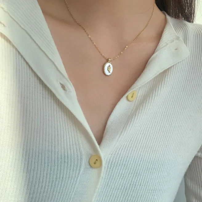 Gold plated fritillary tulip necklace for 2021 Korean wedding holiday gift necklace