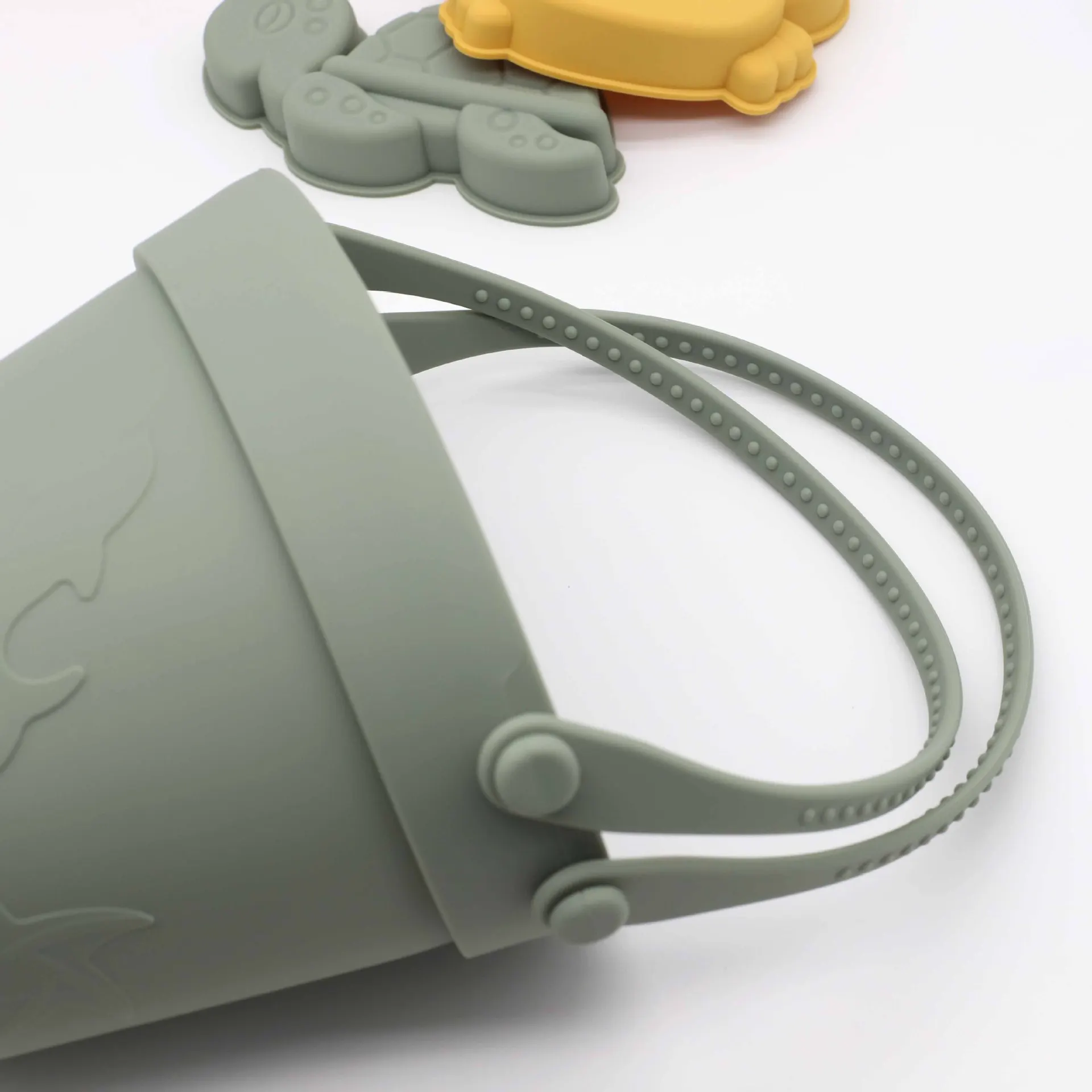 Summer Beach Toys for Kids Soft Silicone Sandbox Set Beach Game Toy for Send Children Beach Play Sand Water Play Tools