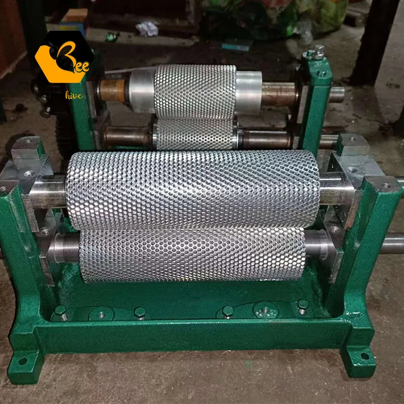 Beekeeping Equipment Manual Bee Wax Sheet Making Embossing Accessories Roller Full Auto Beeswax Foundation Sheet Machine Roller