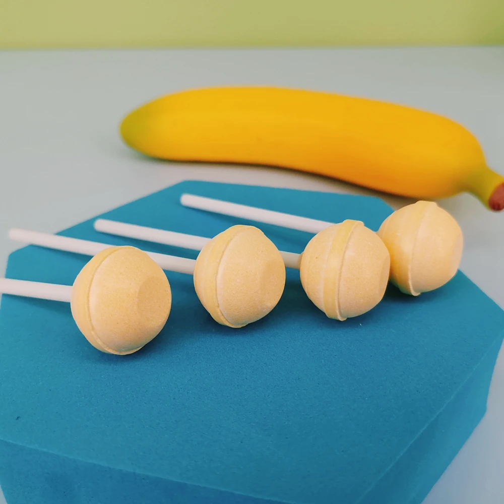 Banana flavor lollipops swirls lollipop mix mixed fruit flavor round lollipops