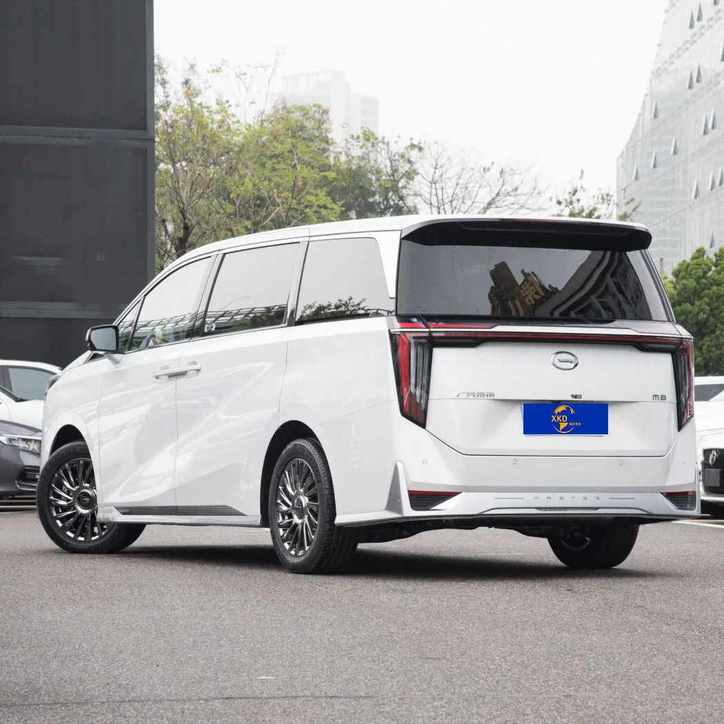Gac chuanqi M8 средний и большой MPV бензиновый автомобиль 2.0L 254HP 7-местный Высокоскоростной 200 км новый