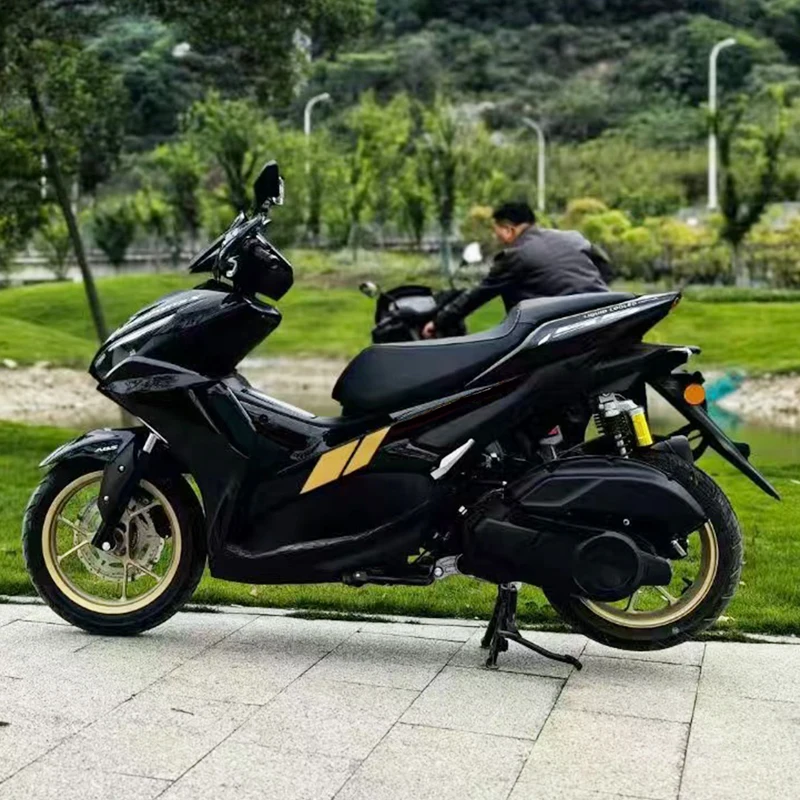 2024 NVX 150cc Gasoline Gas Scooter Water Cooled Engine Max Speed 105 Kmh Powerful EFI System New Arrival EPA Certified