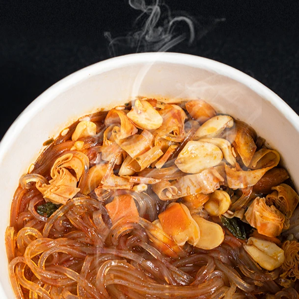 Оптовая продажа Лидер продаж 138 г рисовая лапша снэки шелковисто-гладкая Жевательная с кондитерской горячая Ароматическая смесь