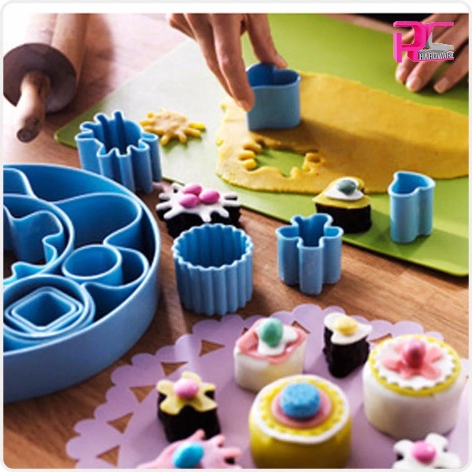 Customized multicolor food grade Christmas mini DIY scobe bear cookie satr cutter