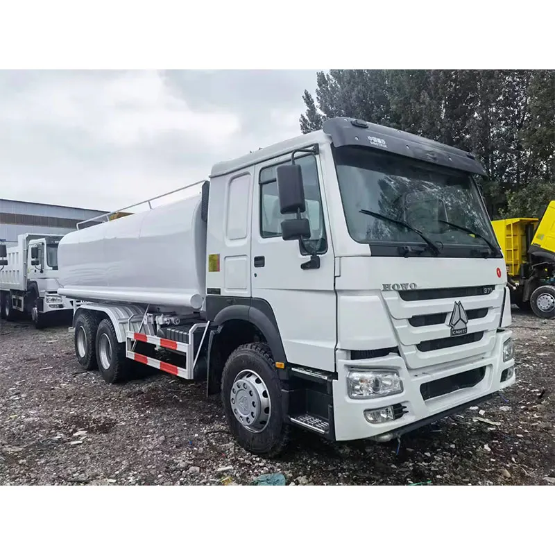 Fully Stocked 3000 Gallon Diesel Mini Water Tank Trucks For Drinking Water
