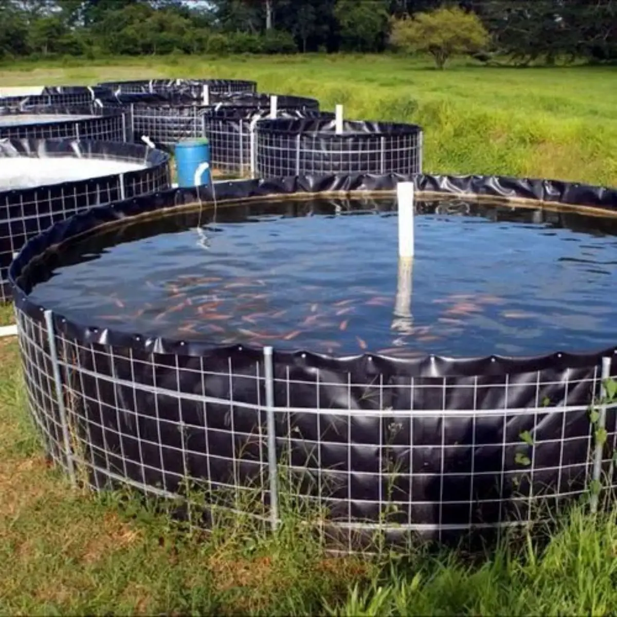 Черная геотмембрана HDPE для полигона композитная пленка аквакультуры защита от речного склона и просачивания Geomembrane