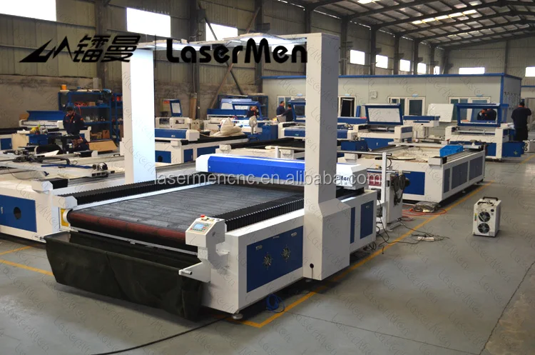 Fabric Co2 Cloth Embroidery Computerized Laser Cutting Machine