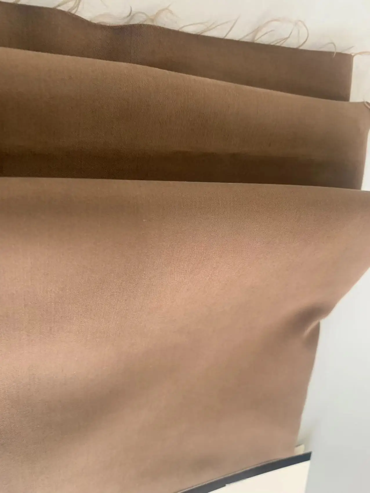 2024 Wholesale Hot Selling 60% Lyocell 40% Sorona Sateen Jet Dyeing Fabric Solid Dyed Fabrics For Clothing