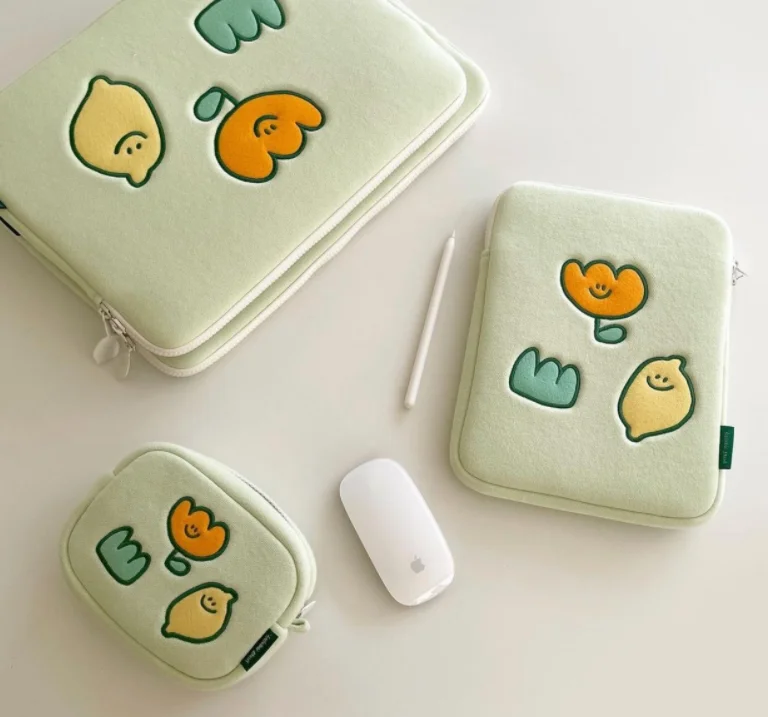 Micani bestseller ins korea style laptop cover laptop pouch sleeve tablet sleeve pad Bag Storage Pouch with embroidery for girls
