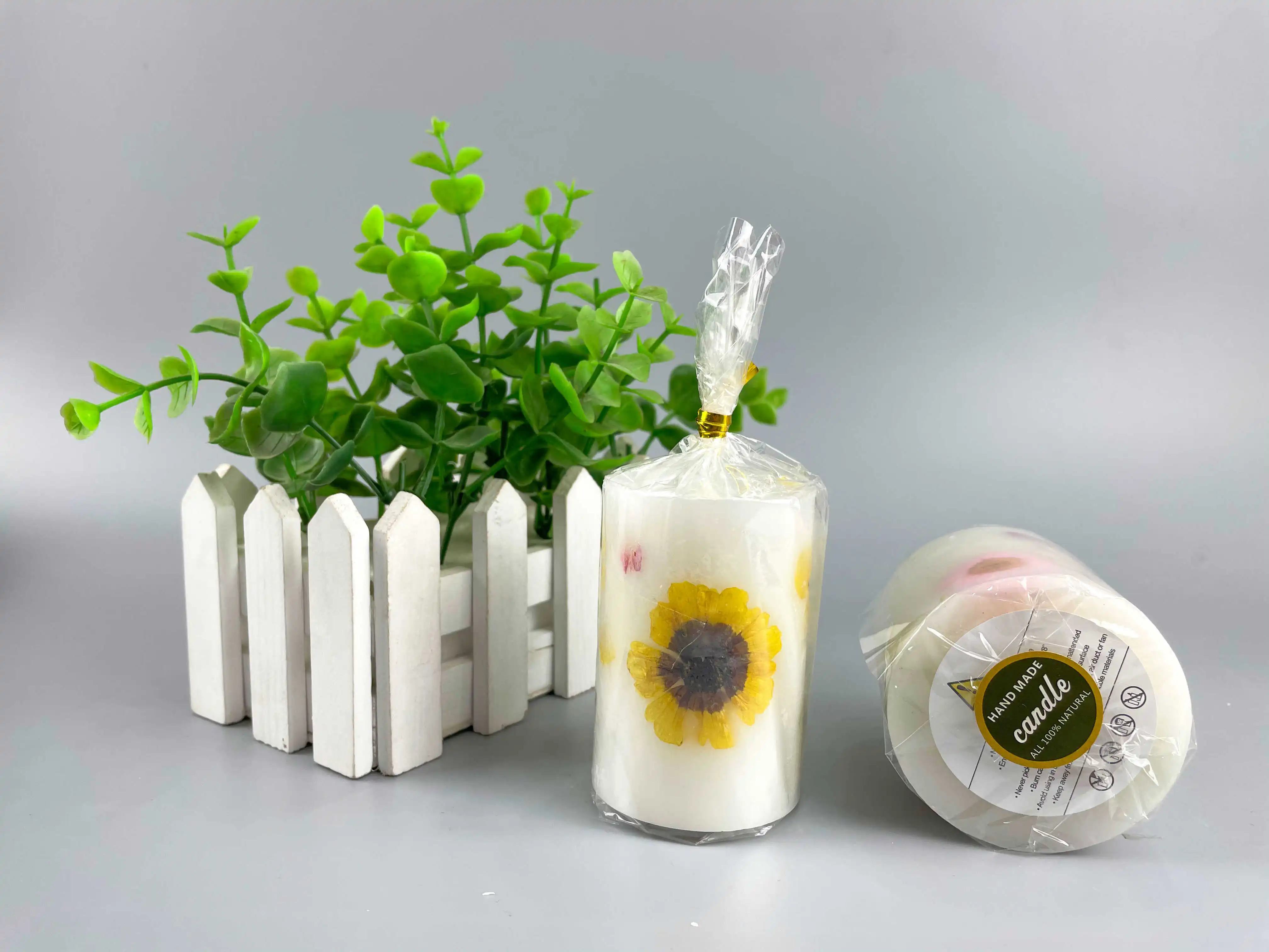 most popular wholesale cheap price  painted pillar candle with high quality