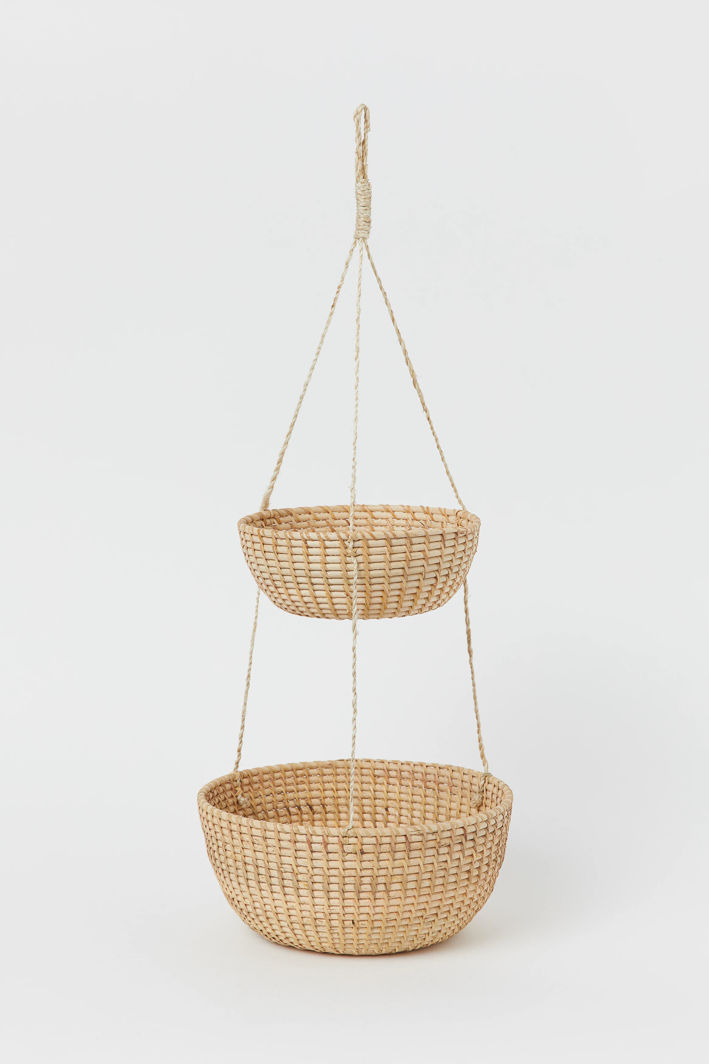 Handwoven 2 Tiers Hanging Basket Natural Rattan Storage Basket For Fruit Display Decorative Basket For Restaurant Supper Market