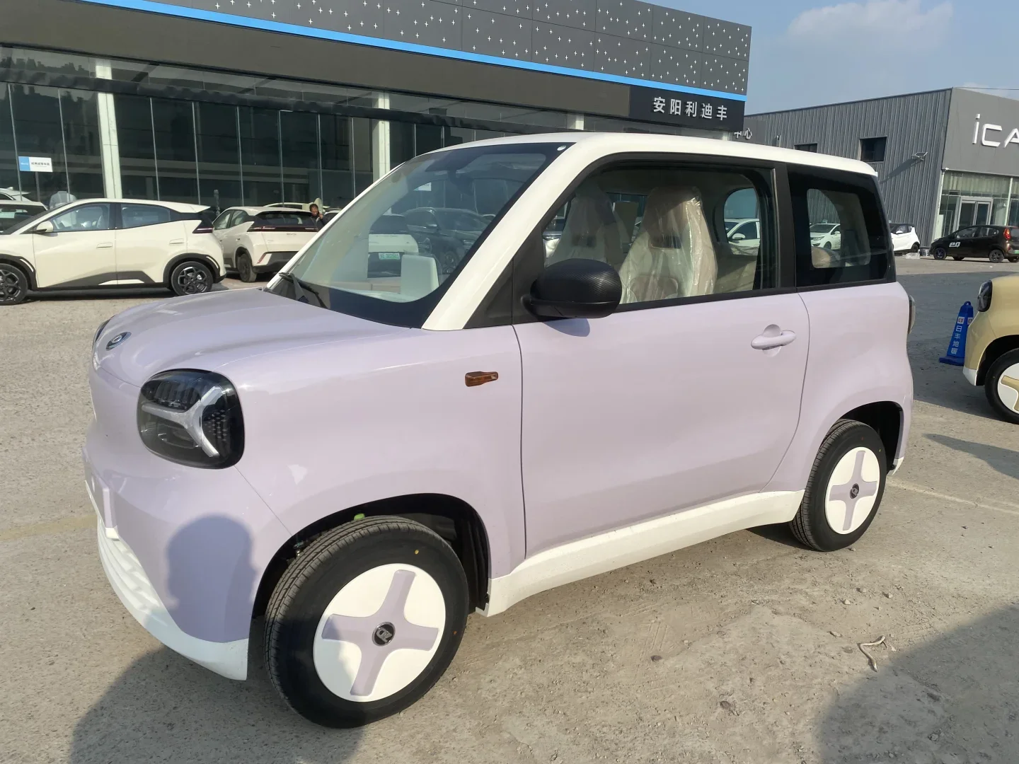 2024 Zhidou Rainbow Mini EV 4 Wheel 4 Seater Left Hand Driving Cheap Chinese Mini Car Electric Car For Adult Sale