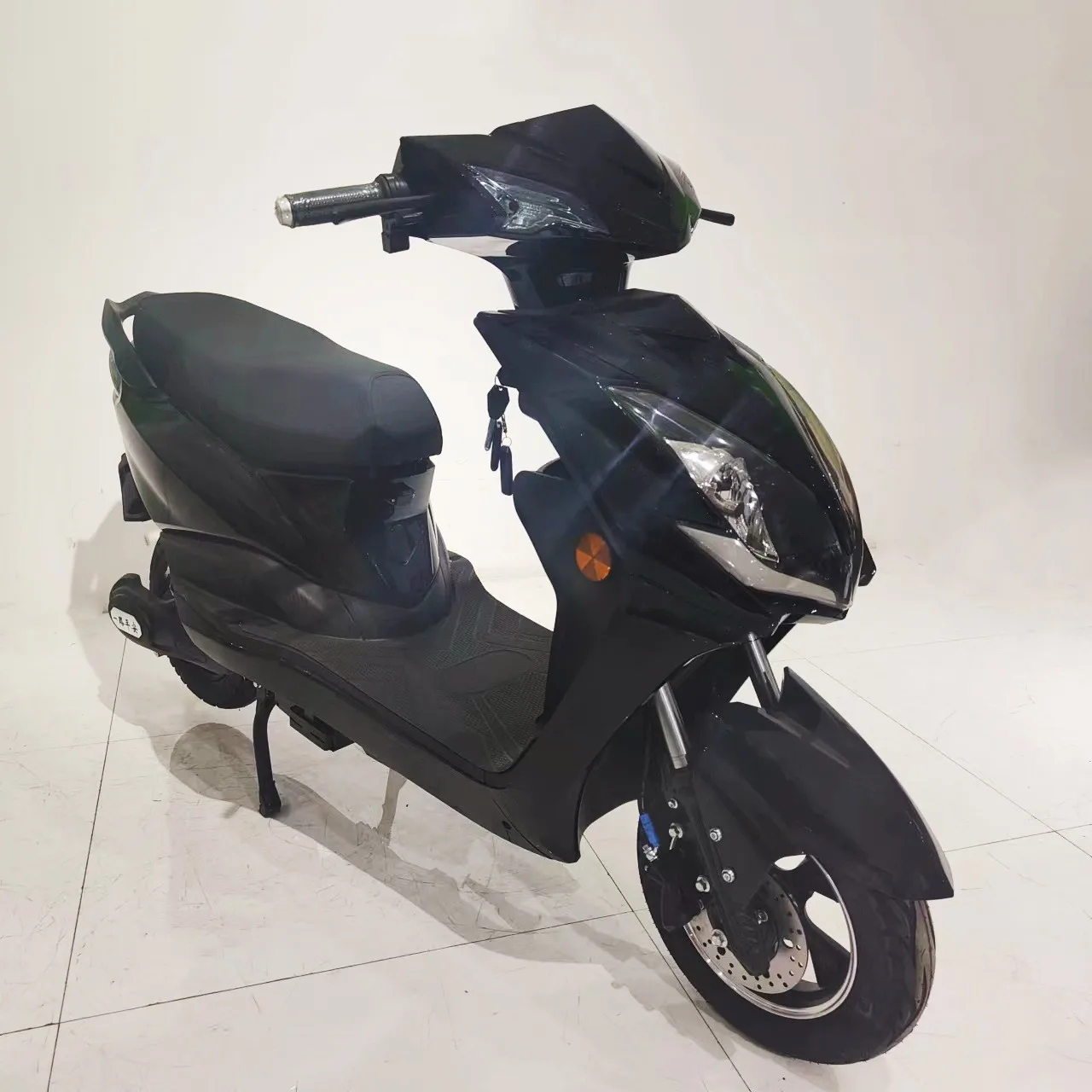 Super power electric scooters wholesale with lithium battery for adult china electric motorcycles
