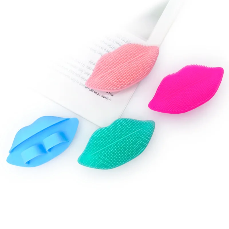 Lip Shape Exfoliating Face Cleaning Scrubber Silicone Face Facial Cleansing Brush