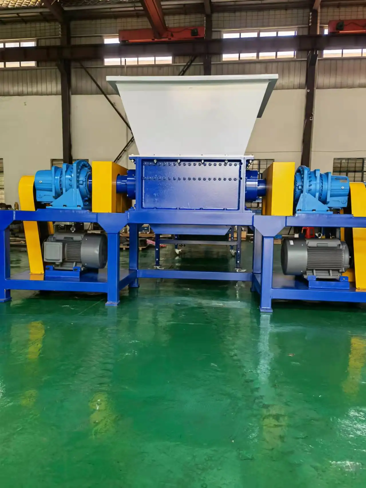 Outstanding Features Eco - friendly Double Shaft Textile Fiber Used Clothes Plastic Shredder