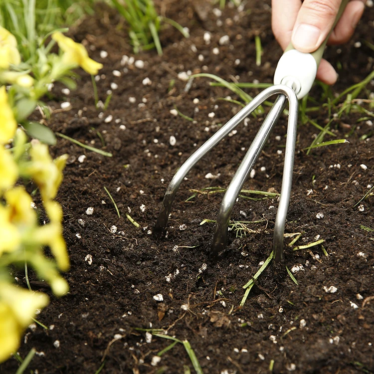 China factory wholesale hand garden grass weeding agriculture cultivator tools