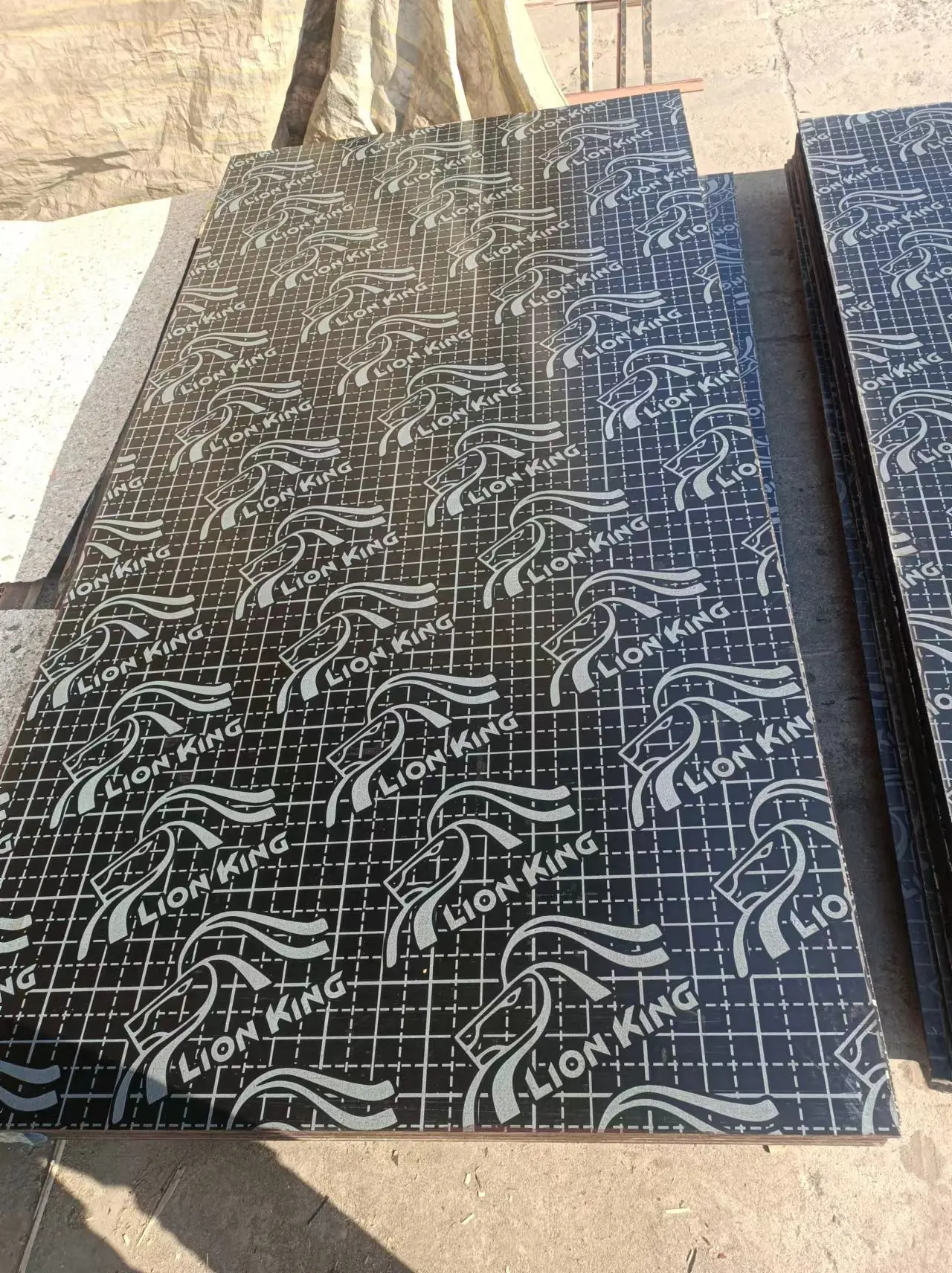 Film Faced Plywood high quality with good price 1220x2440x12/15/18