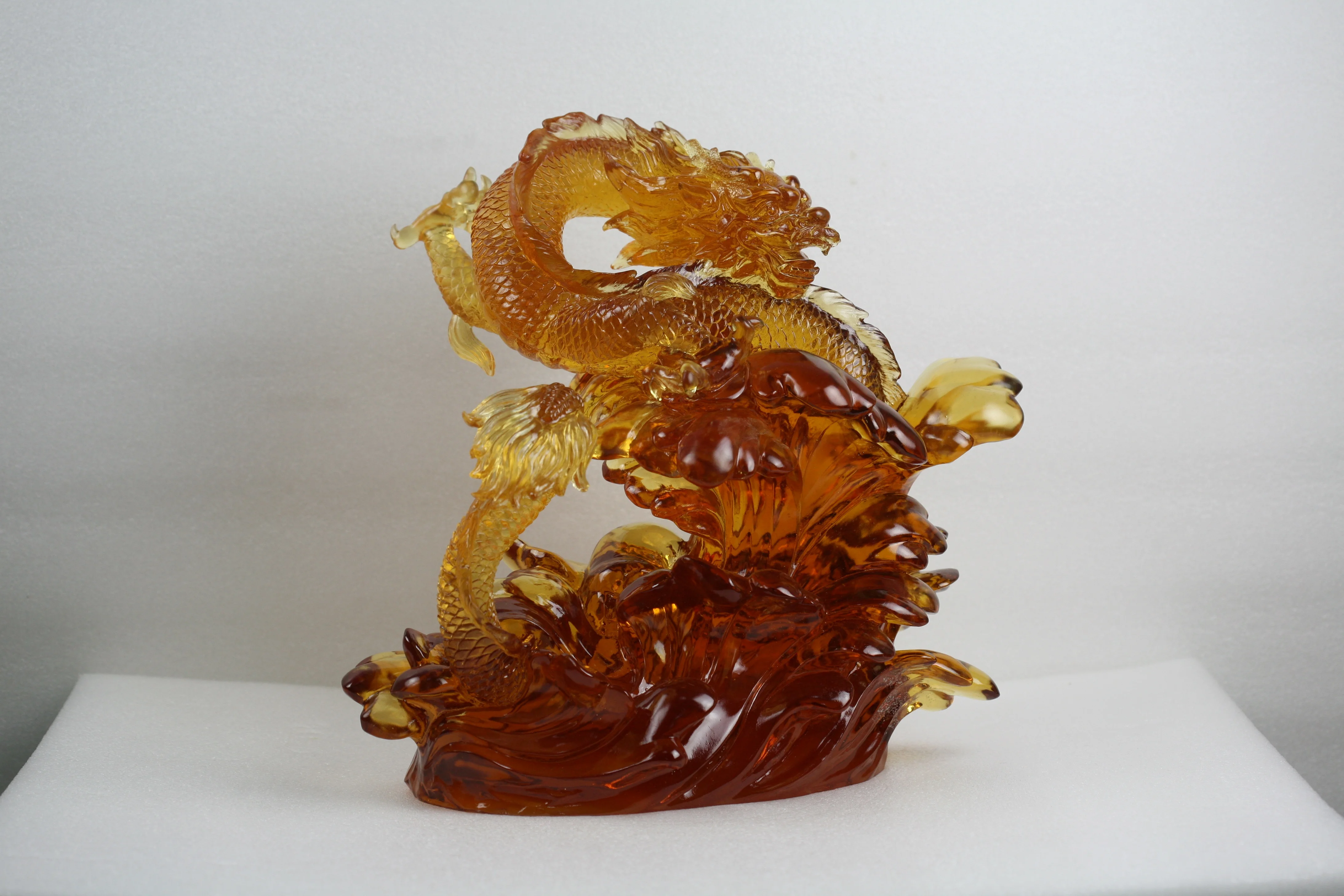 Handmade Customize Lost Wax Casting Art Glass Chinese Dragon Feng Shui Decoration