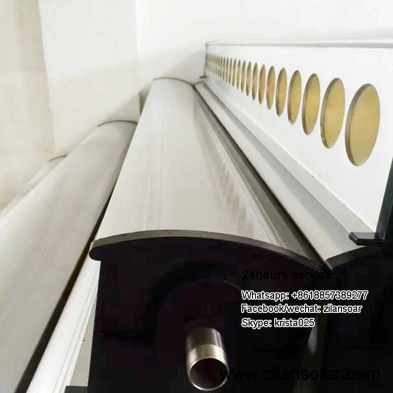 Heat pipe solar collector for swimming pool heating