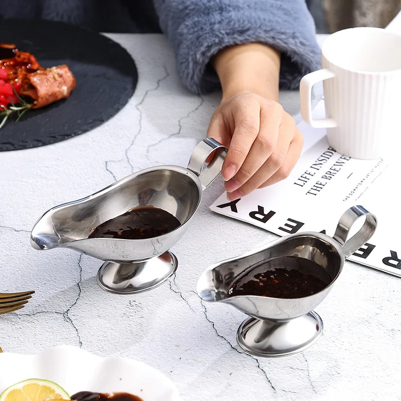 Wholesale Custom Metal Gravy Boats Eco-friendly Stainless Steel Juice Steak Sauce Boat Oil Dispenser Roasting Sauce Container